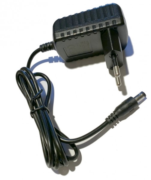 AC adapter f. TEAC R-2